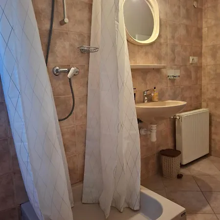 Apartamento Kemencés Udvarház Balatonszabadi Fürdőtelep