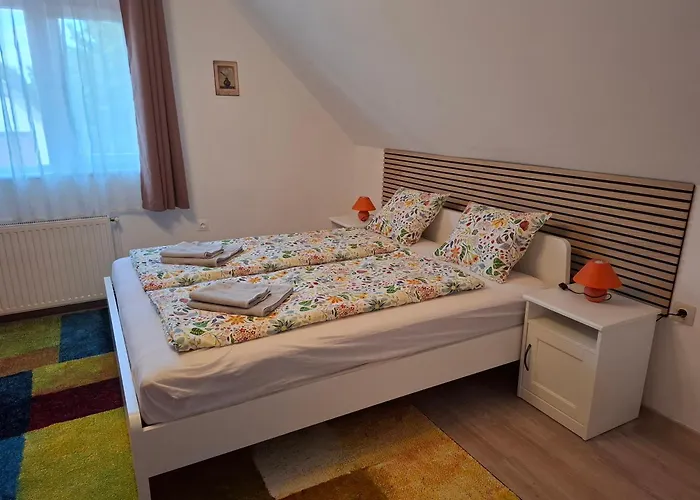 Kemences Udvarhaz Apartment *